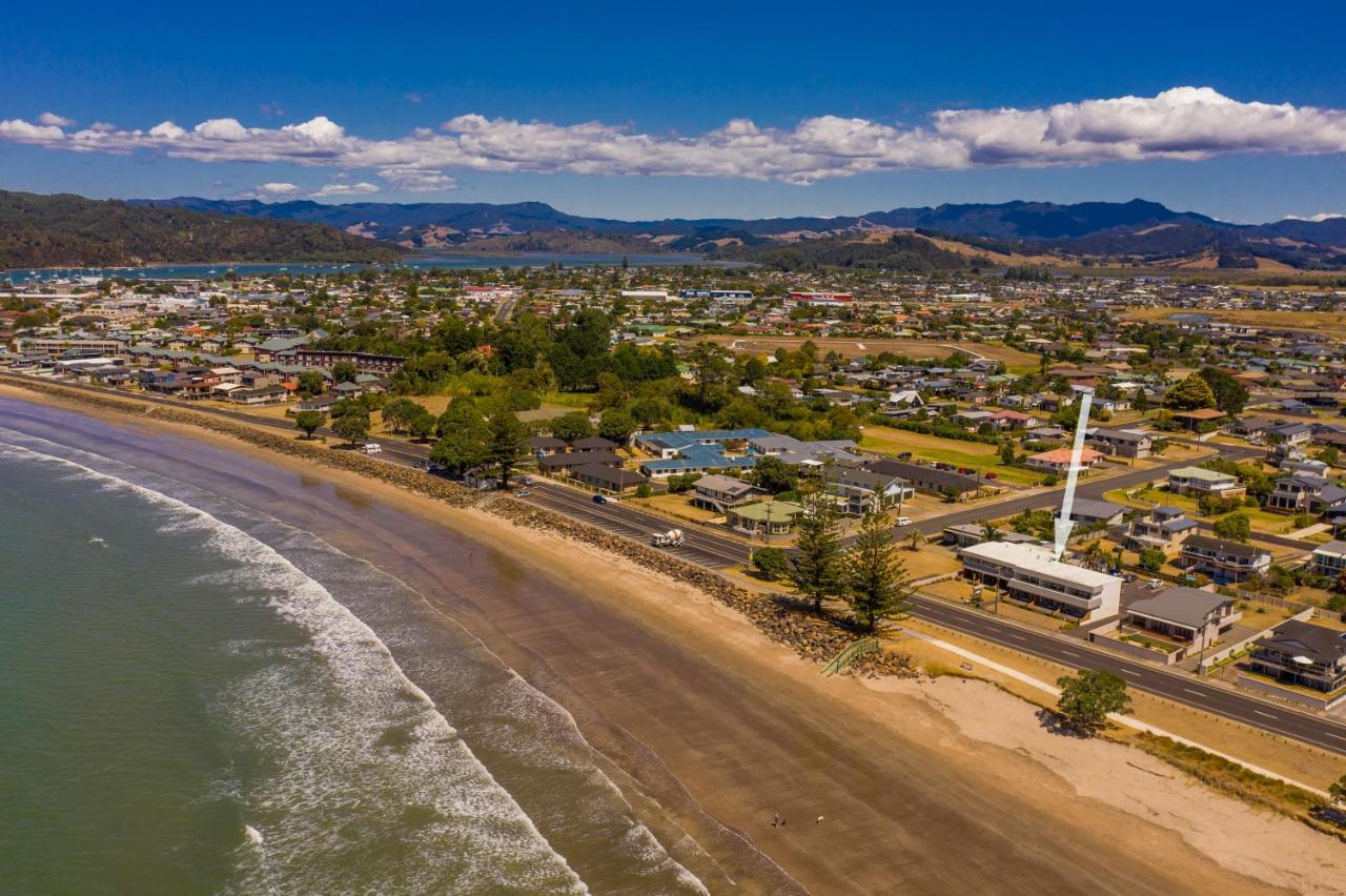 The Oceanside Motel Whitianga Exterior foto