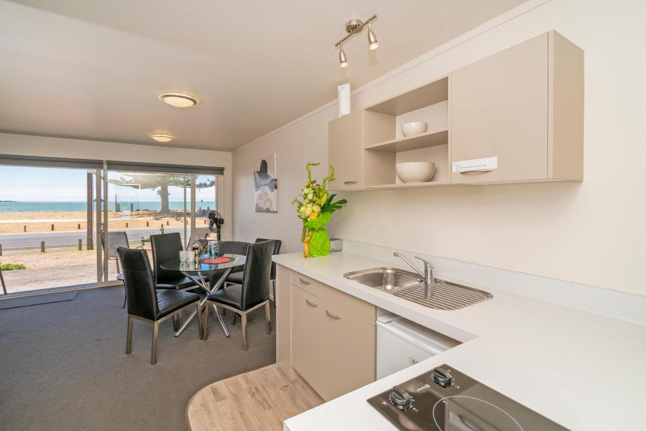 The Oceanside Motel Whitianga Exterior foto